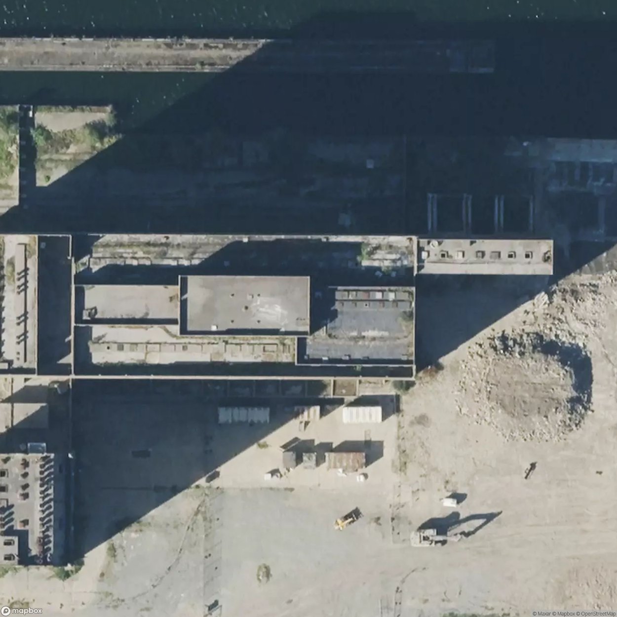 Millennium Mills [GBR]