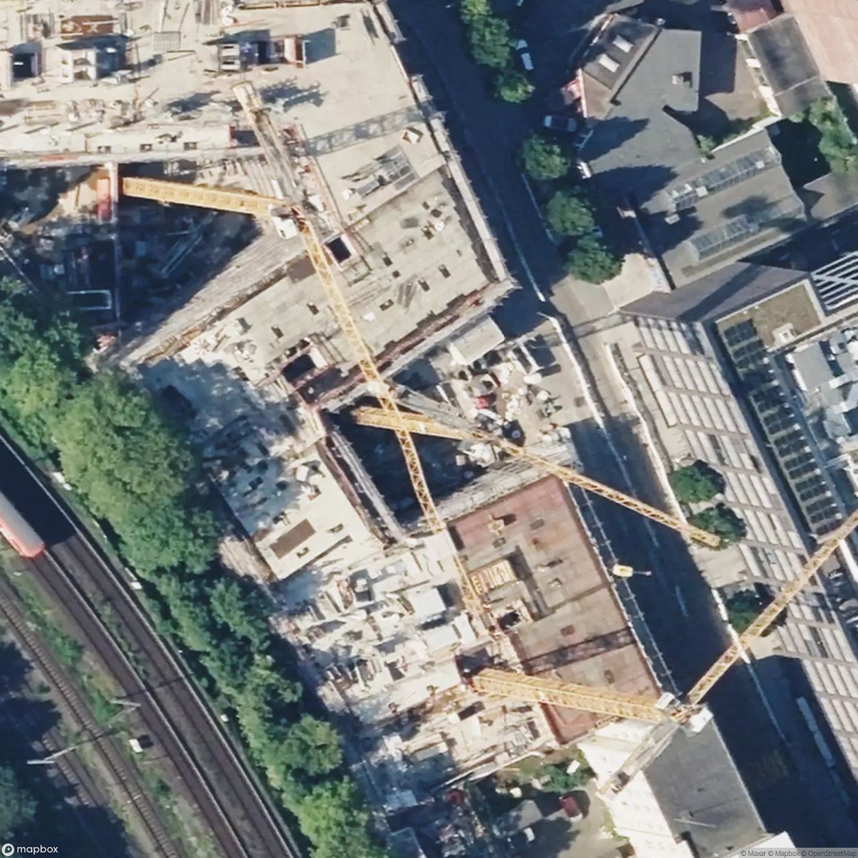 Car Workshop with Apartment [DEU]