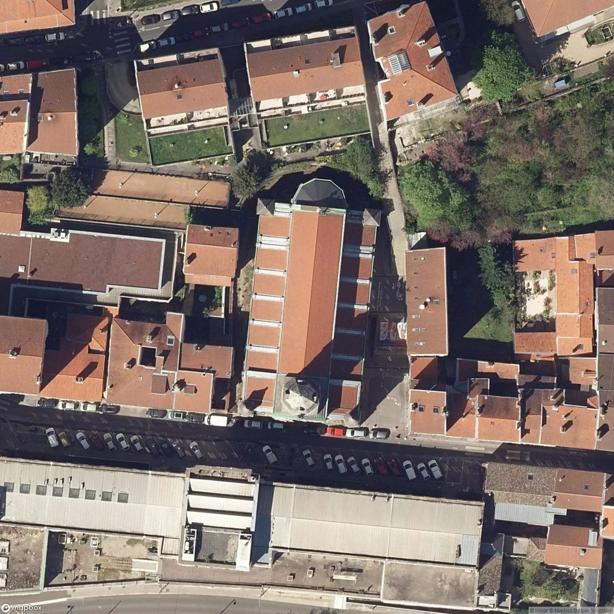 Half Moon Church [FRA]