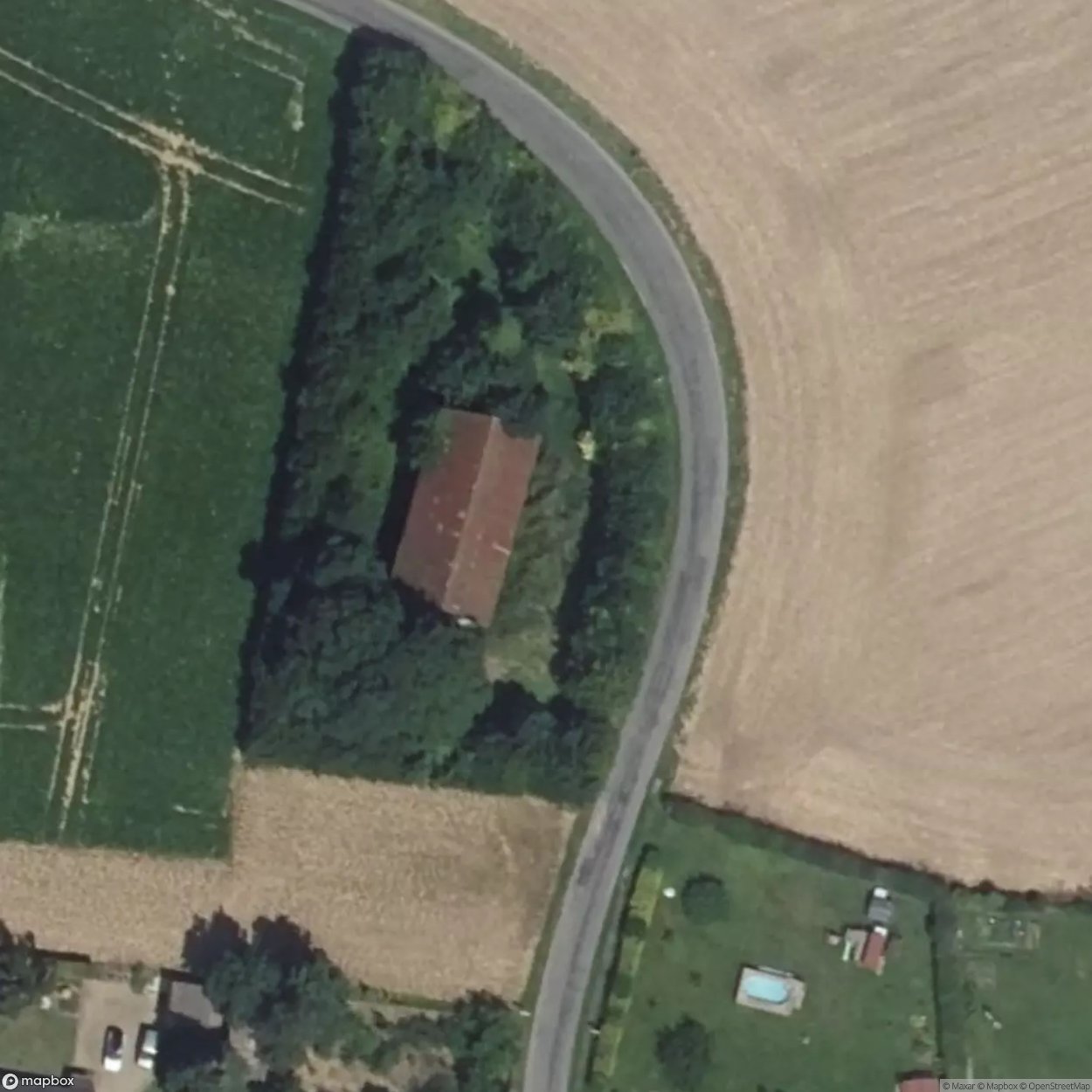 The Hangar of the Ancients [FRA]