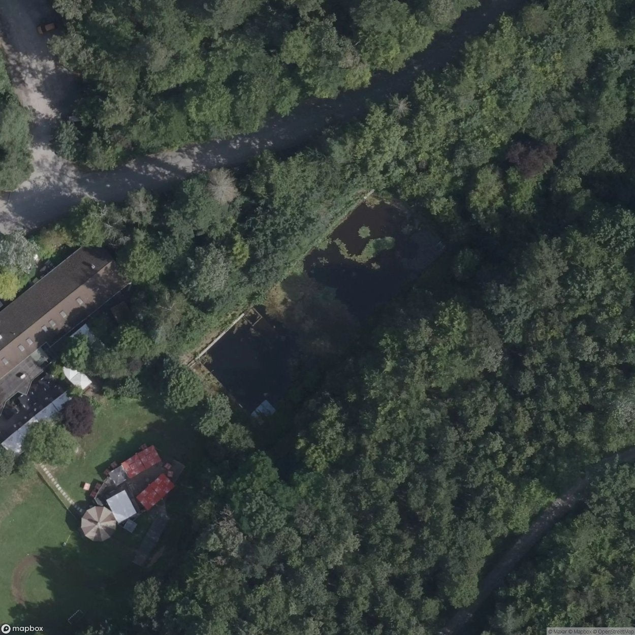 Outdoor Pool Hemm [DEU]