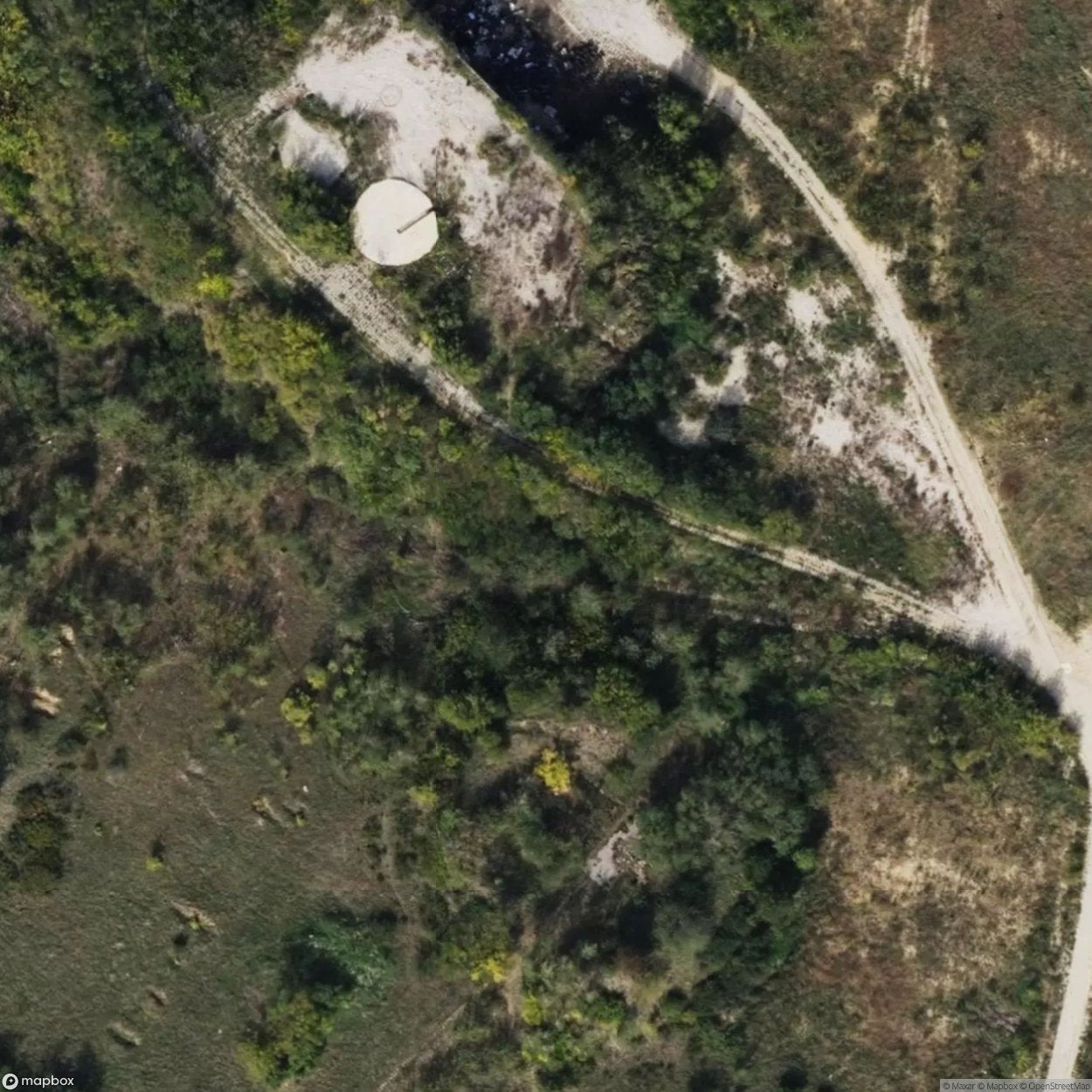 Abandoned SAM base [HUN]