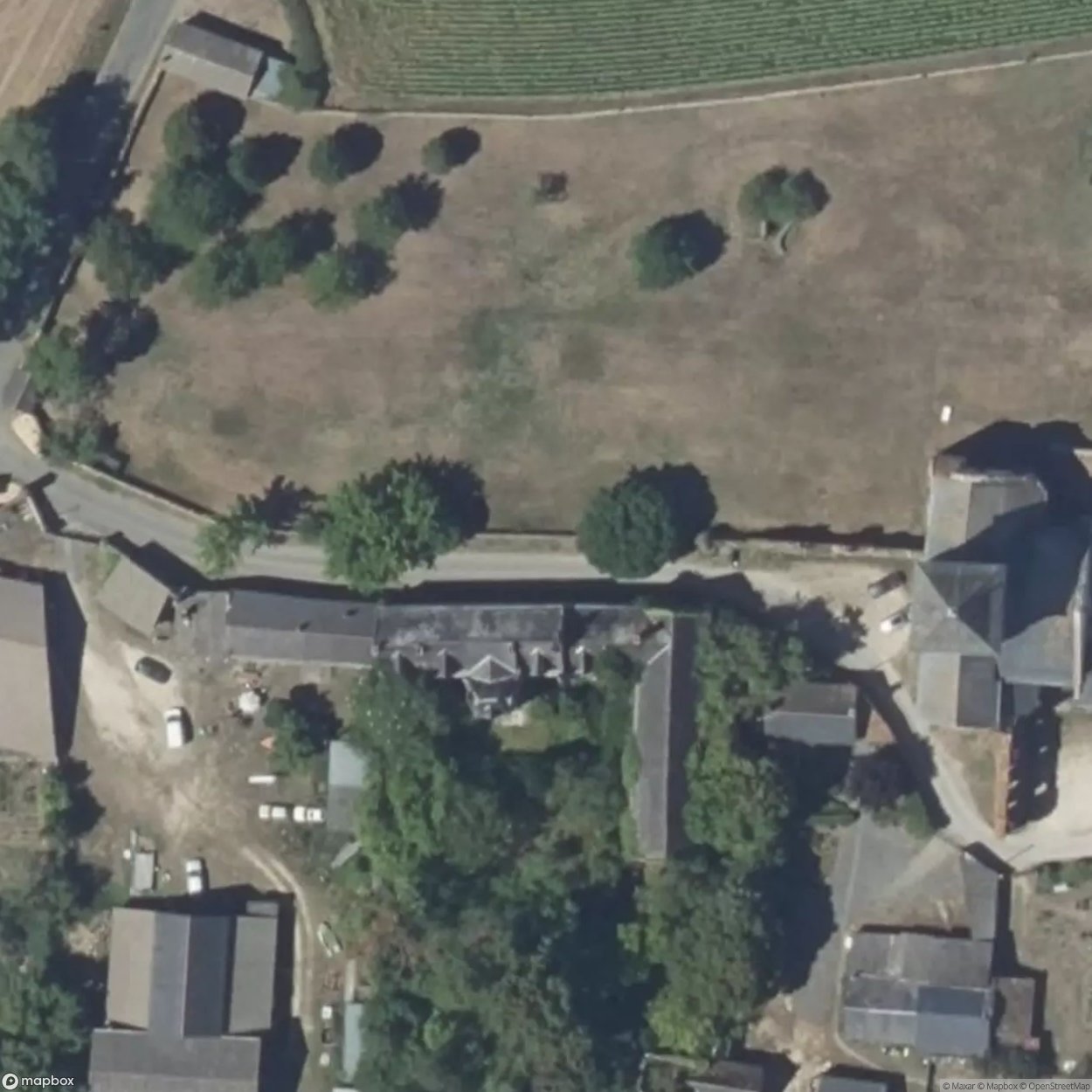 Writer's Castle / Château of the Writer [FRA]