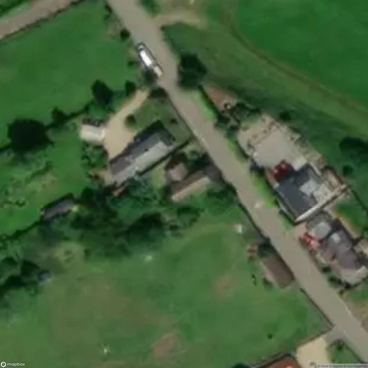 Little Pig House [GBR]