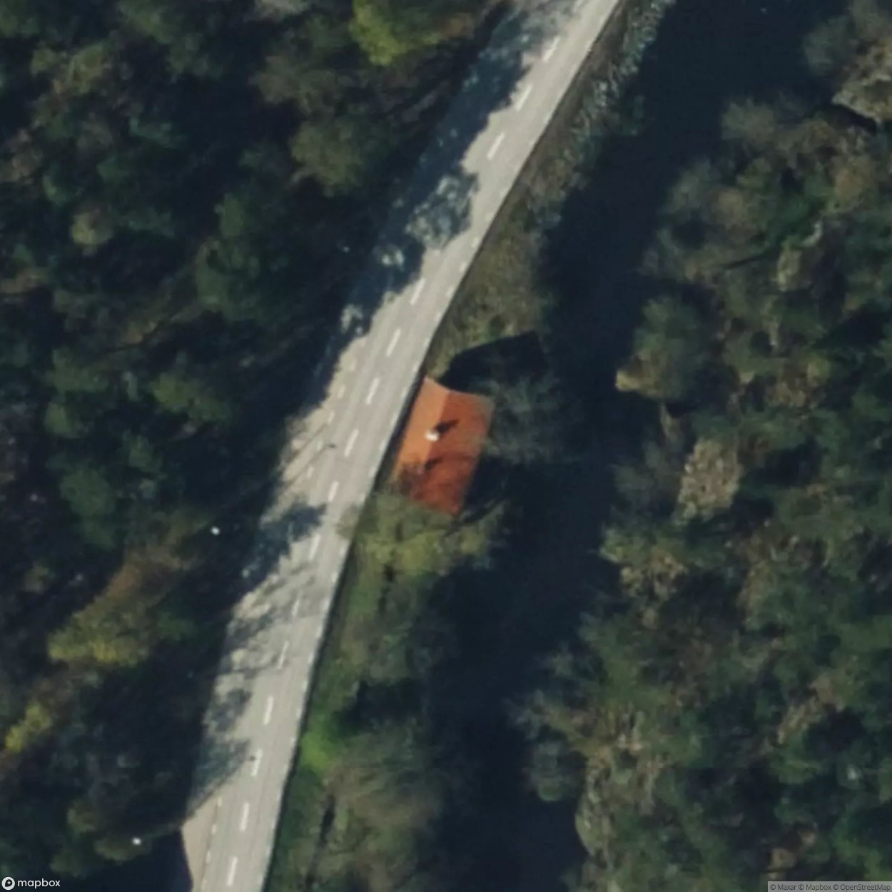 House on sideway [SWE]