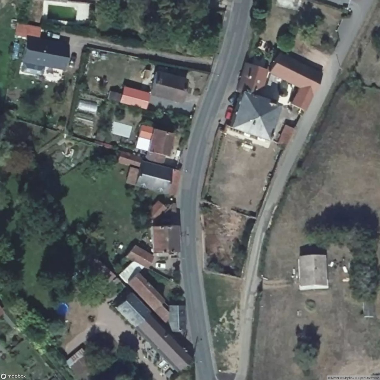 House with woodwork / House with woodwork [FRA]