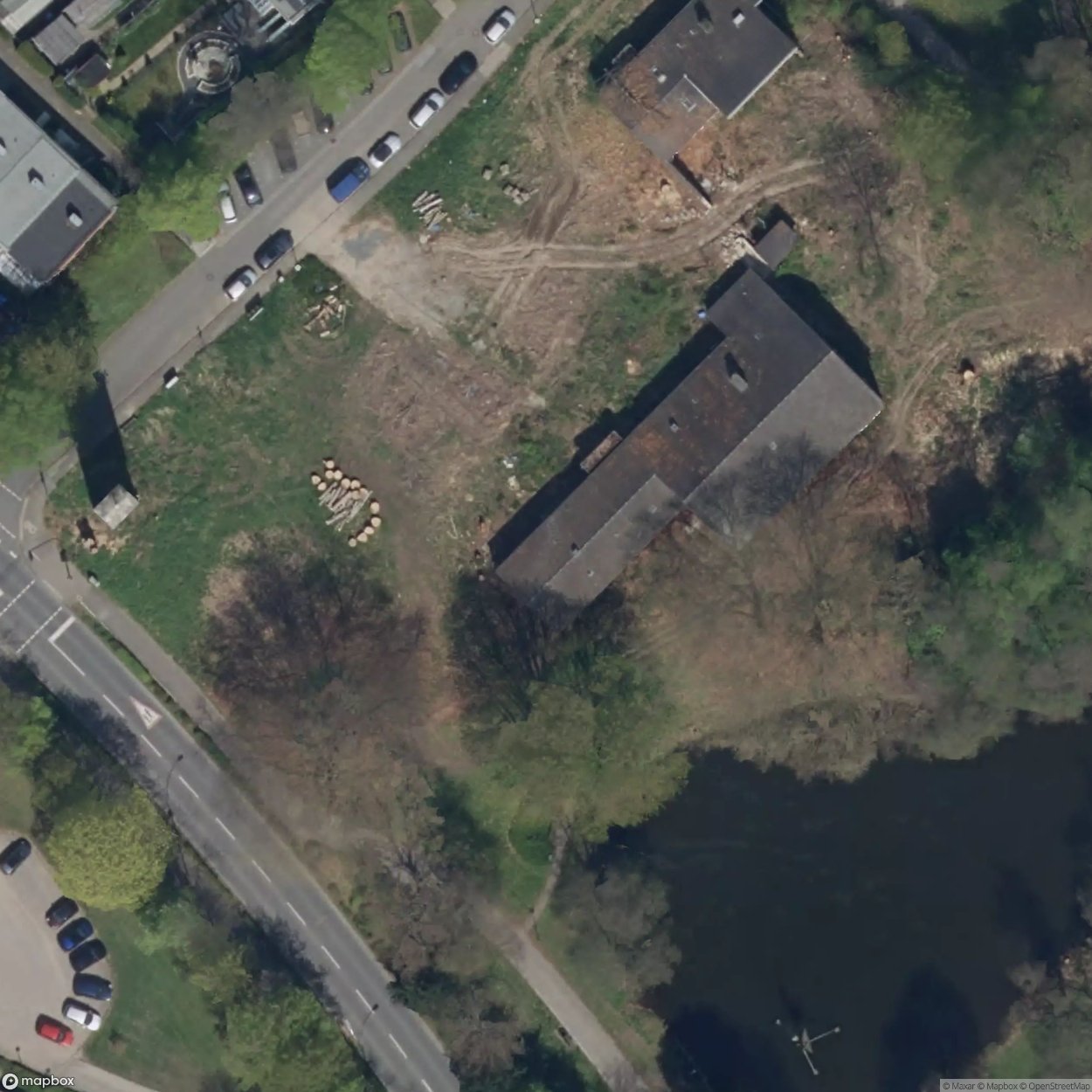 Community Center 2 [DEU]