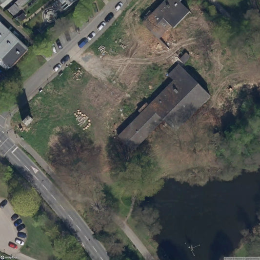 Community Center 2 [DEU]