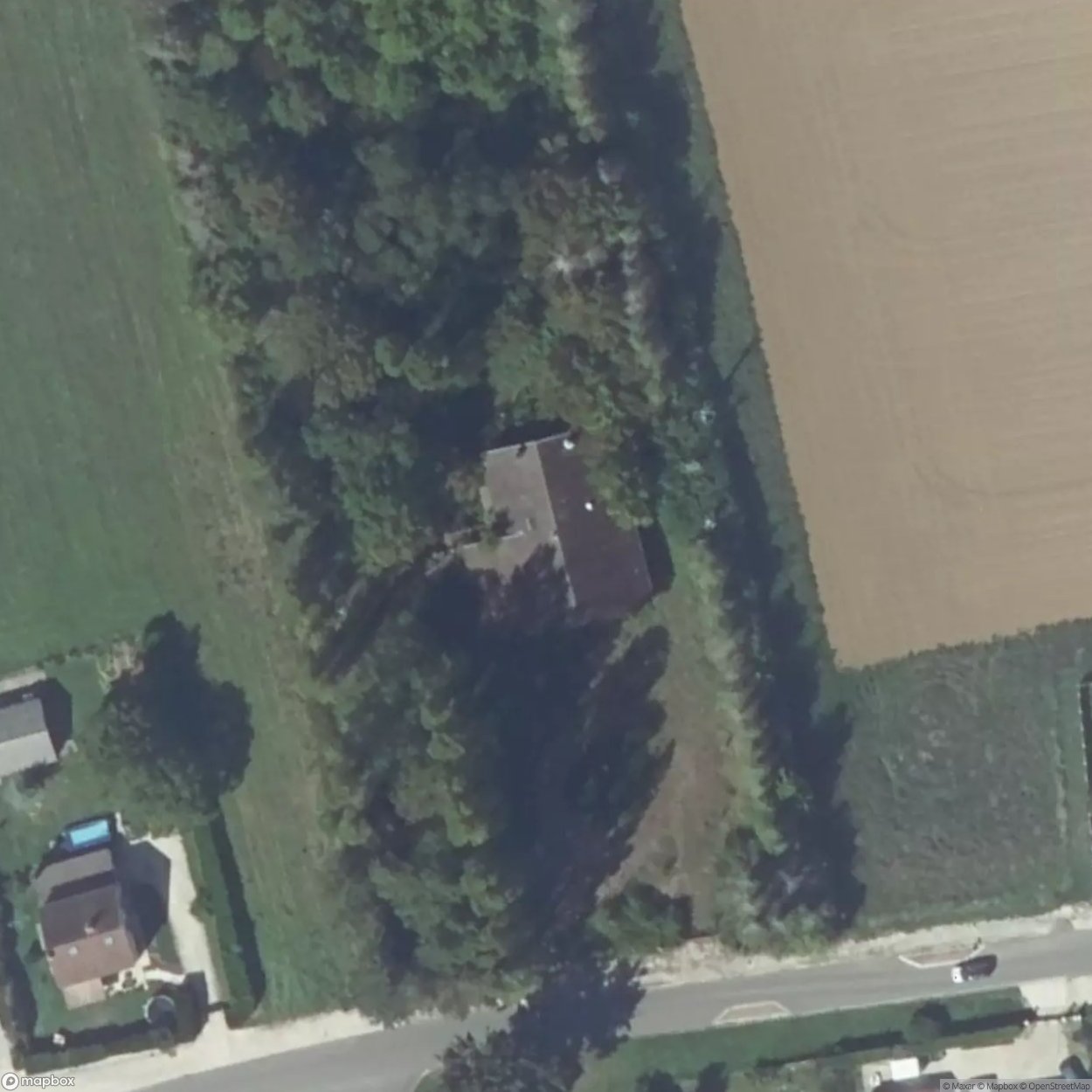 Christine Hotel / HÃ´tel Christine [FRA]