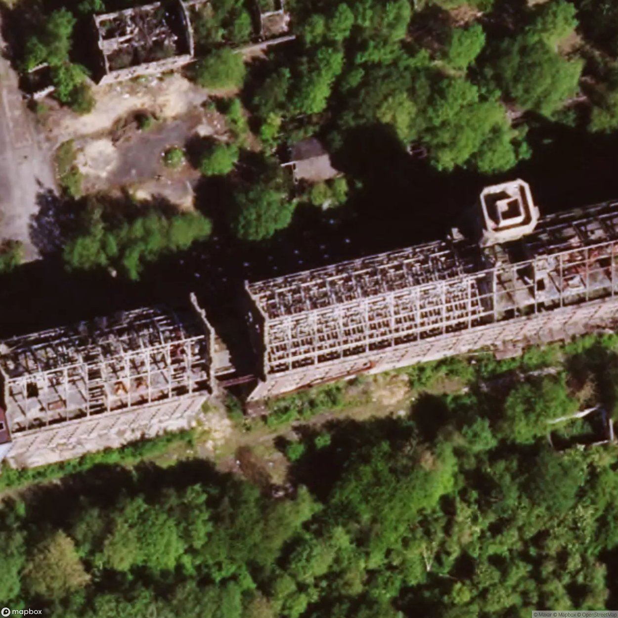 Avenue of the Big Paris Mills [FRA]