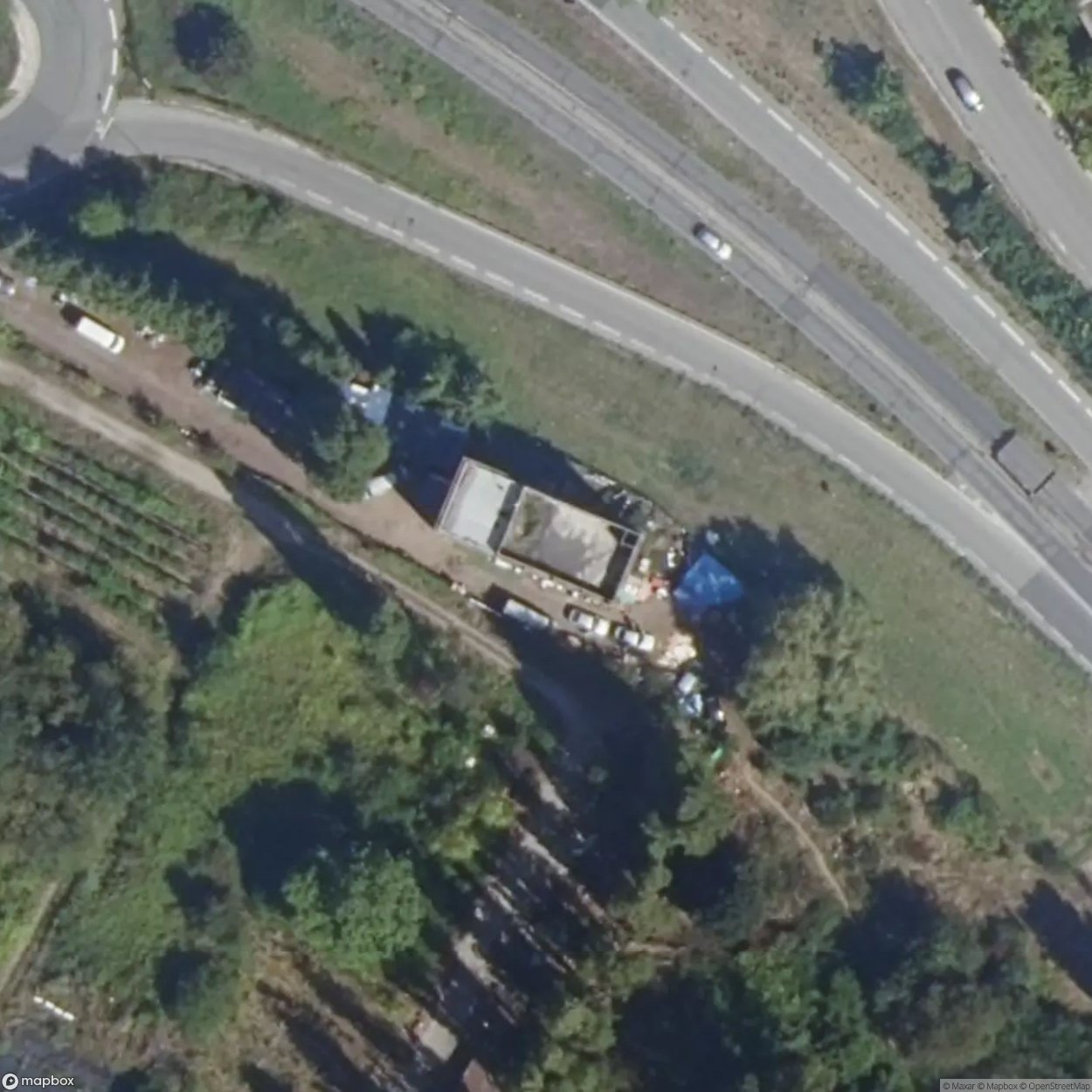 Shell Building / Bâtiment Coquille [FRA]