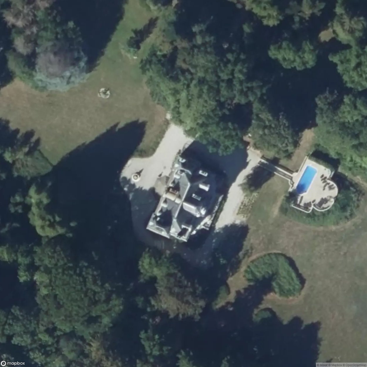 Aircraft Hangar [FRA]