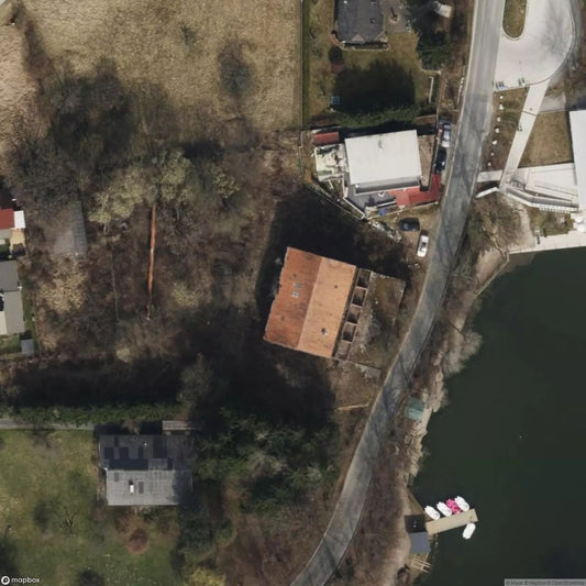 House 2402 [OTHER] [AUT]