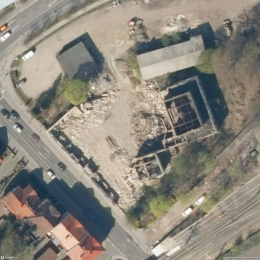 Fallen Building [DEU]