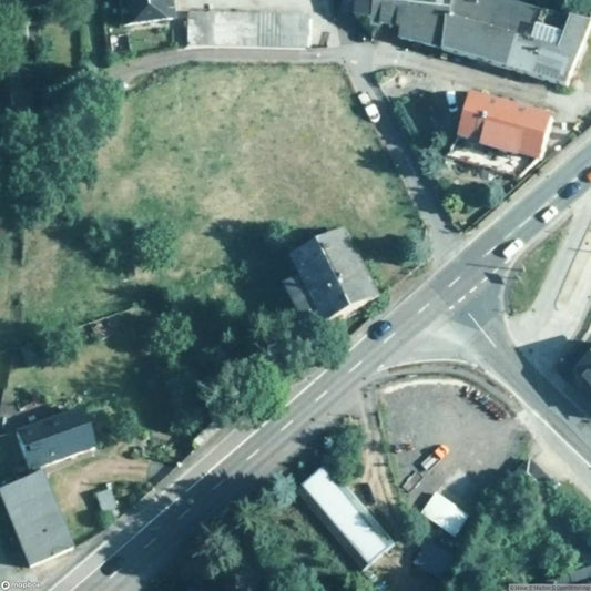 House 7 [DUI]