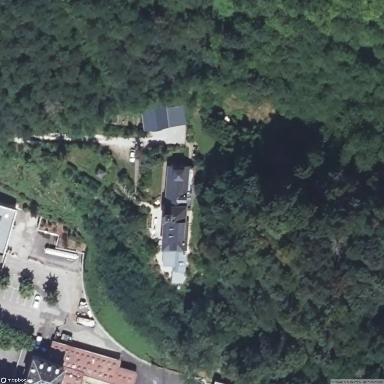 Praud Castle [FRA] #19472