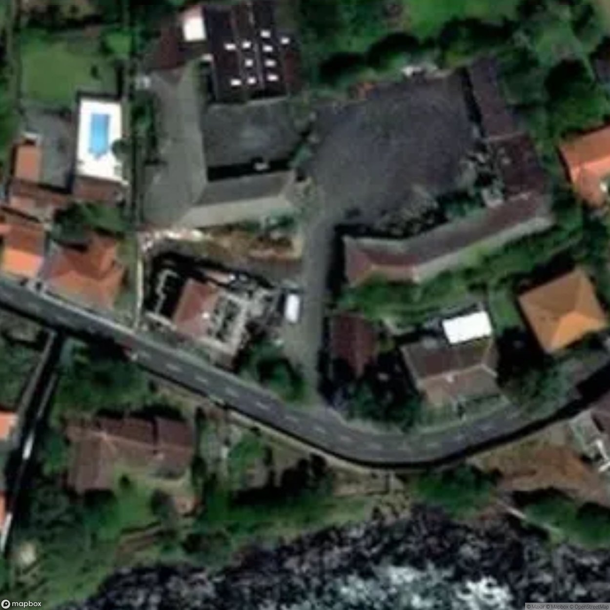 CotaÃ§or-ConstruÃ§Ãµes Santos AÃ§ores - Bauunternehmen [PRT]