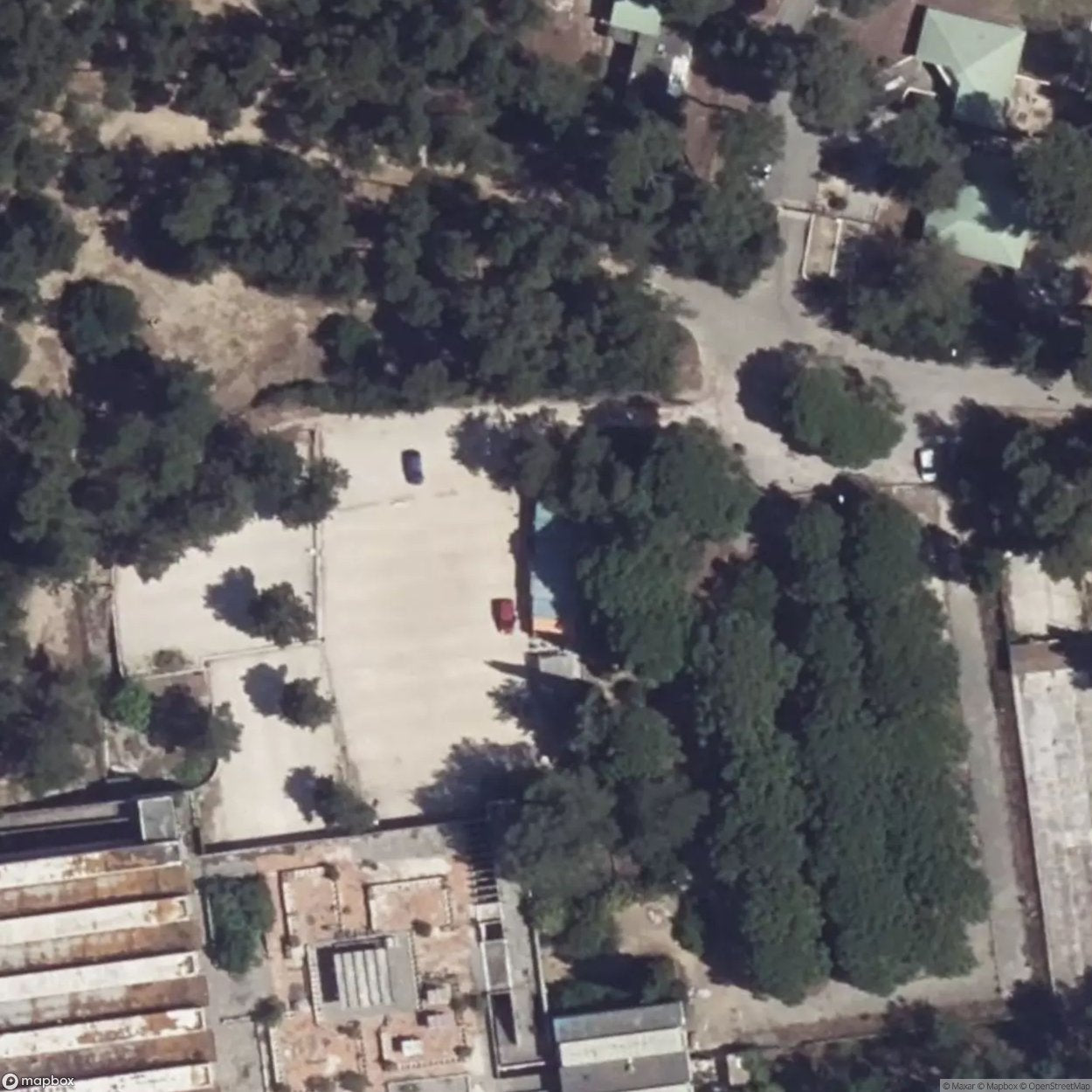 Neighborhood Center LUMINY [FRA]