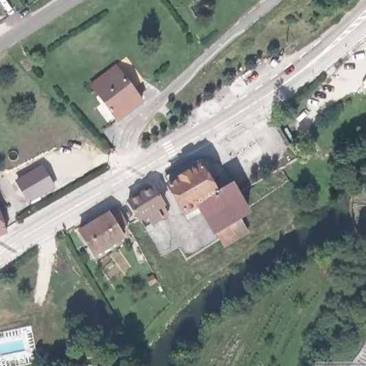 Lake Hotel / Lakeside Hotel [FRA]