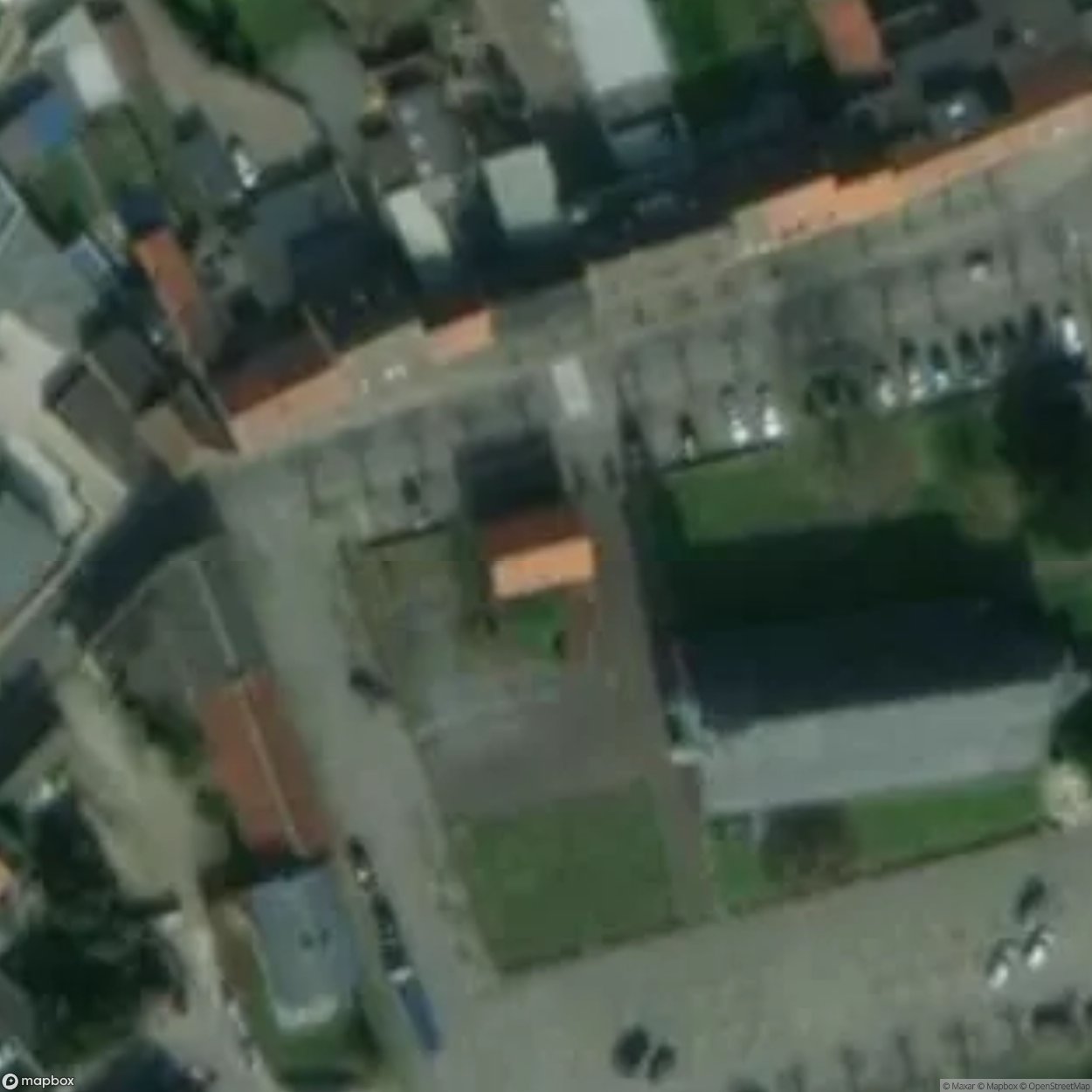 At Helenaâs [BEL]