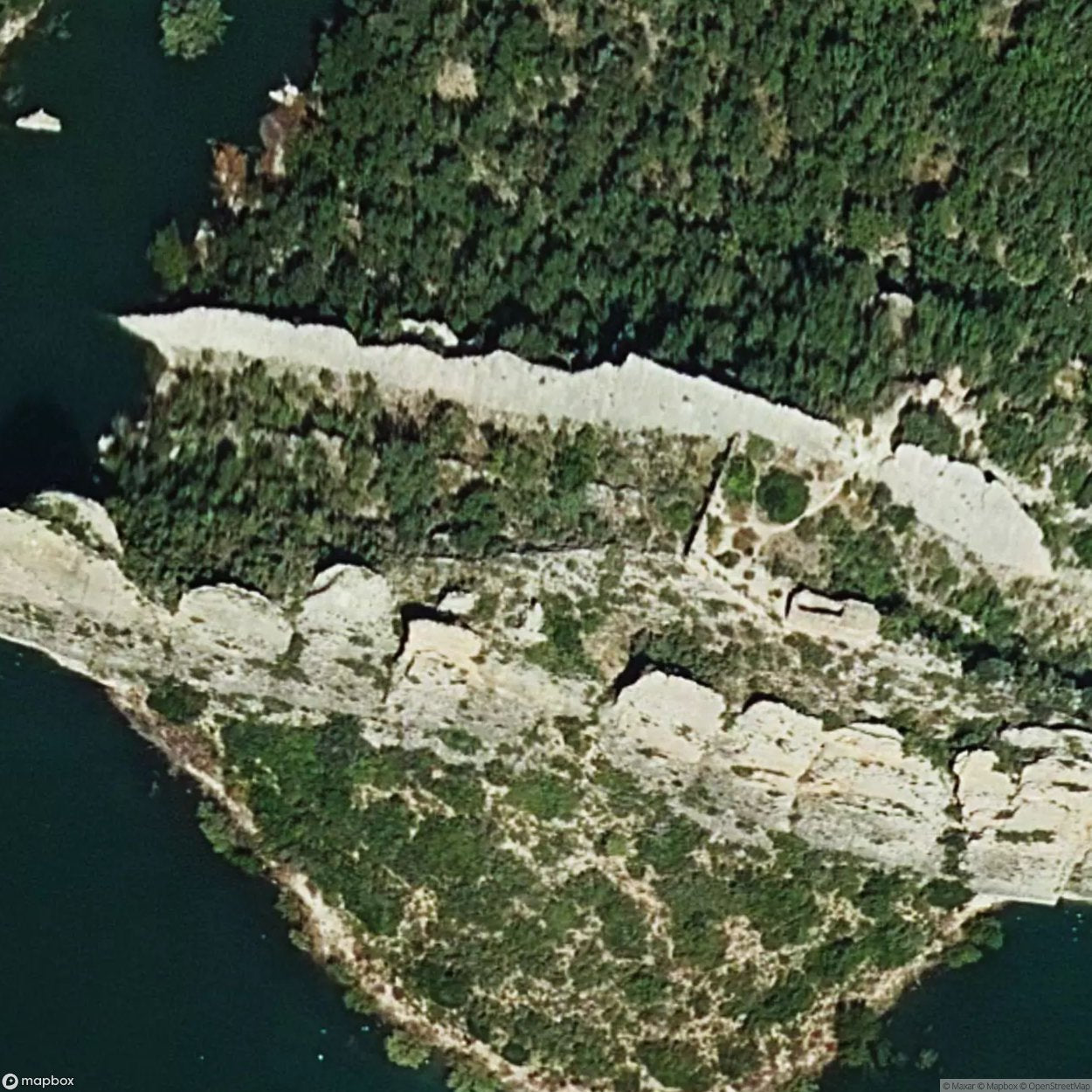 Finestres Castle [ESP]