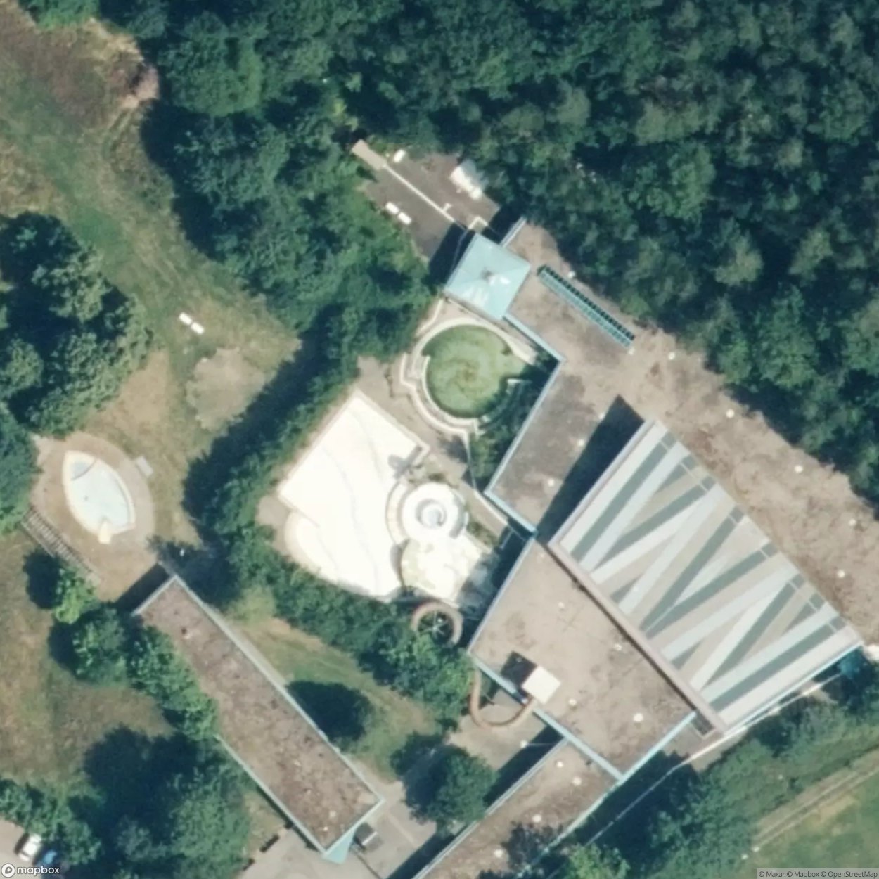 Swimming Pool Wilden [DEU]