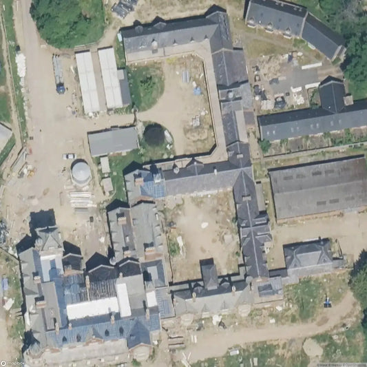 The King of My Castle  [GBR] The Urbex Factory