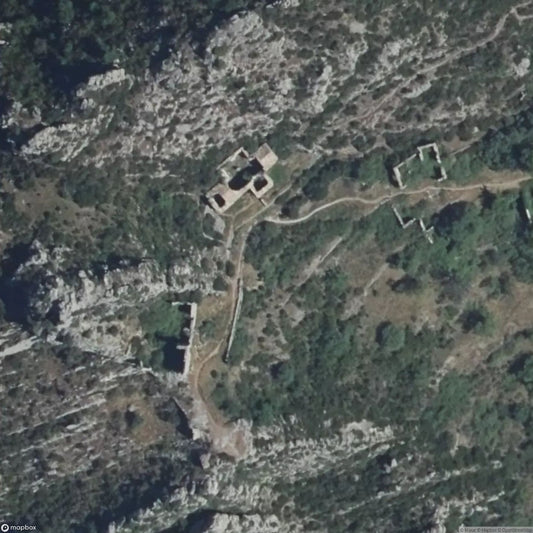 Ruines d'un hameaux [FRA]