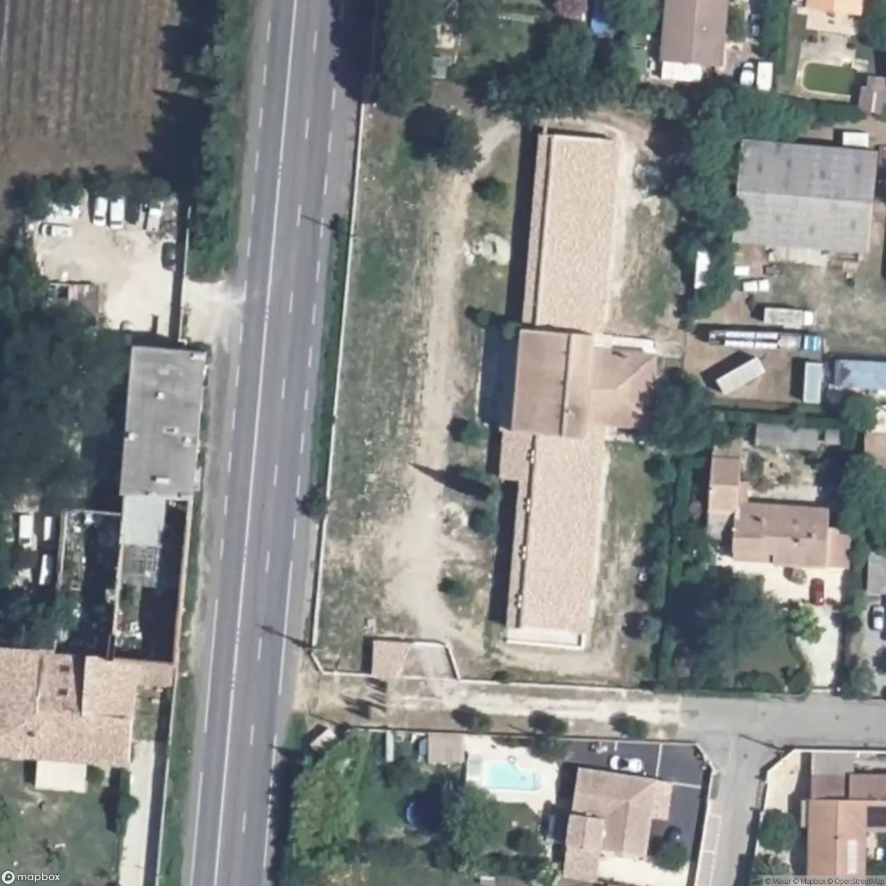 Motel M / Motel of the Vines [FRA]