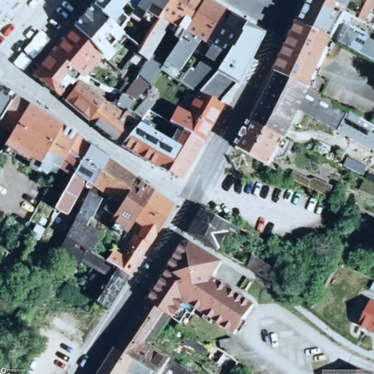 Wohnhaus m. Tante Emma Laden [DUI]