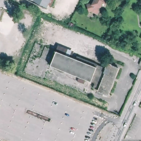 Bee Clinic / Clinique de labeille [FRA] - The Urbex Factory