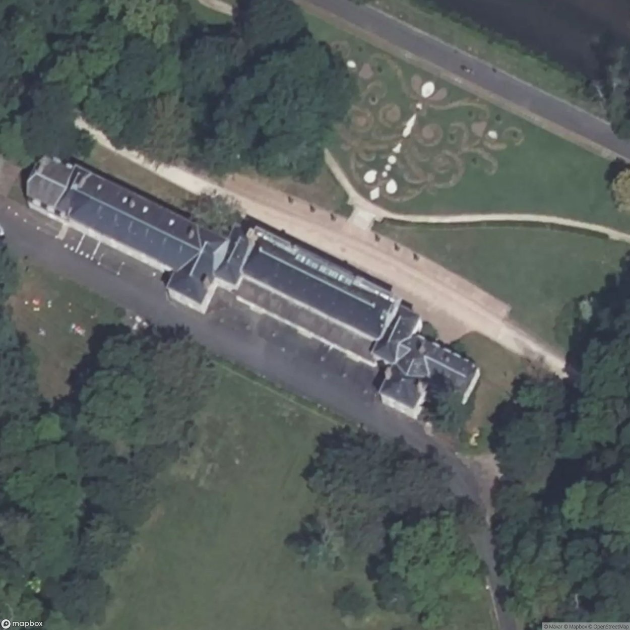 Château de la Source [FRA] - The Urbex Factory