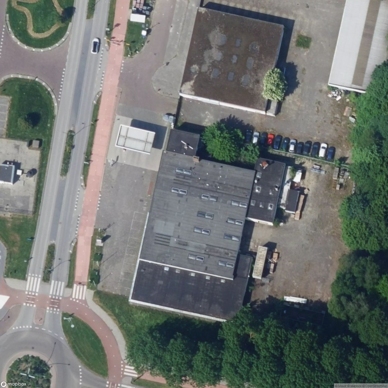 Garage Dronten [NLD] - The Urbex Factory