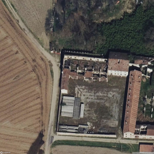 Hof Vliah [ITA] - The Urbex Factory
