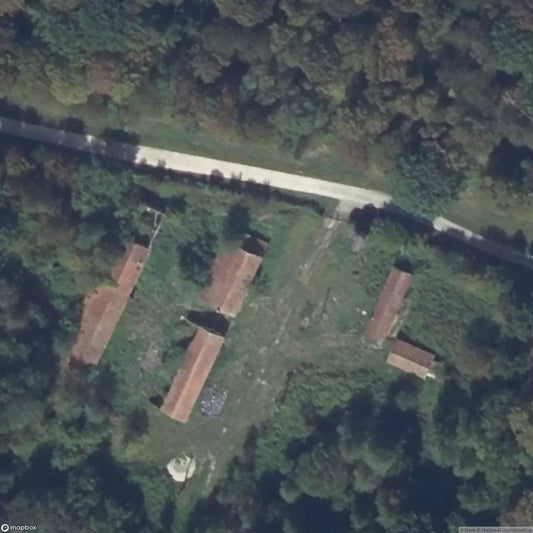 The Hunter's Farm / La Ferme du Chasseur [FRA] - The Urbex Factory