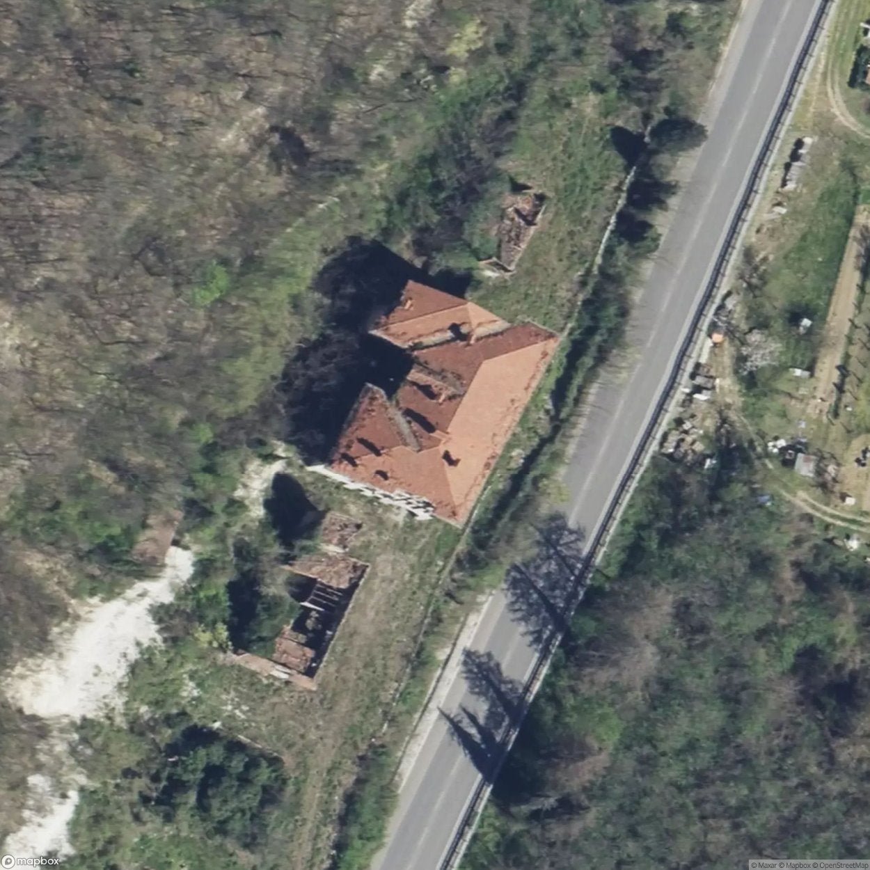 Villa Luciano  [ITA] - The Urbex Factory